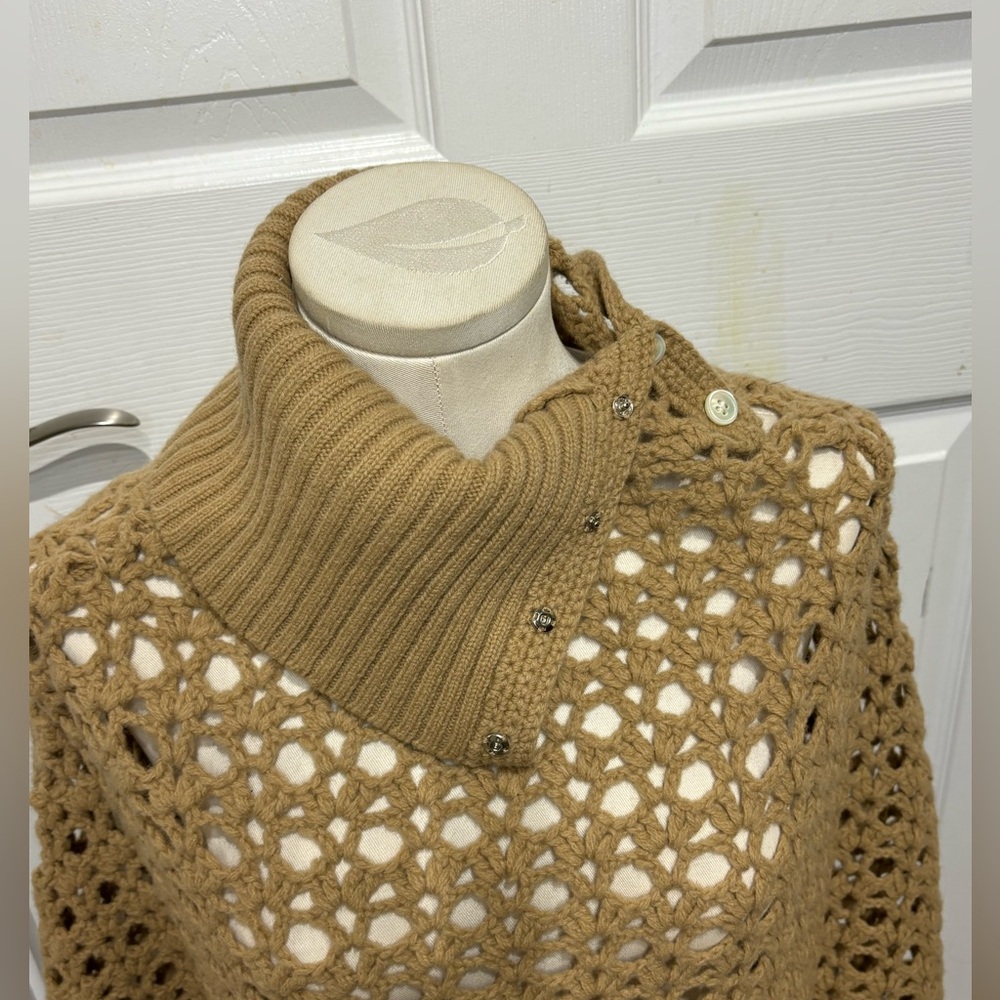 Club Monaco Wool Crochet Poncho Tan O/S EUC - Picture 5 of 11